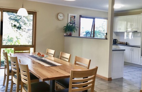 Blackwood House | Tranquil Getaway with Garden Views and Pet-Friendly Amenities