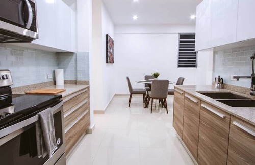 Puerta de Tierra Apartment | Sevilla 1 - (dos cuarto) · Old San Juan apt 5min Walk to the Beach ☀ Sevilla1
