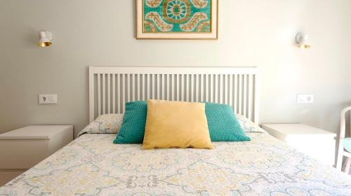 San Lorenzo Apartment | Discover Sevilla Alameda PG Apartamentos - Family-Friendly Stay