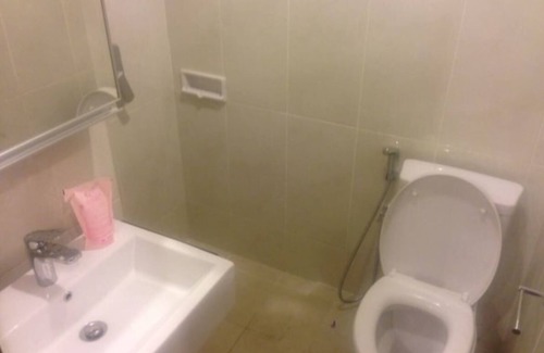 Menteng Apartment | Budget-Friendly Sewa Studio Near Capitol Salemba with Pool