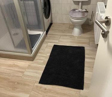 Crimmitschau Apartment | Pet-Friendly Ferienwohnung Crimmitschau 3 for Budget Travelers