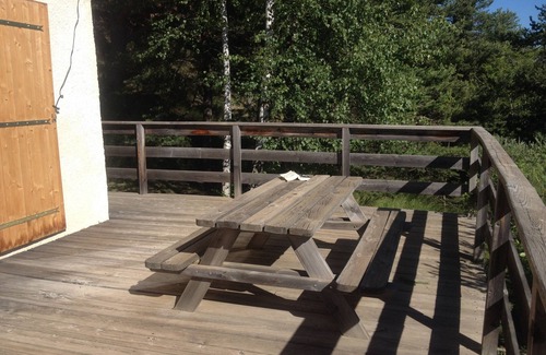 Seyne Ski Chalet | Chalet in Seyne Les Alpes: Family-Friendly with Lake Views