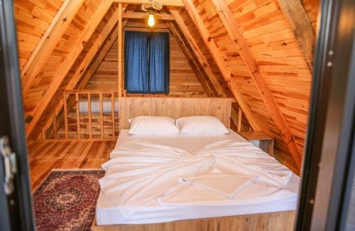 Kumluca Hotel | Relax at Seyr-i Mavi Bungalow with Pool and Hot Tub
