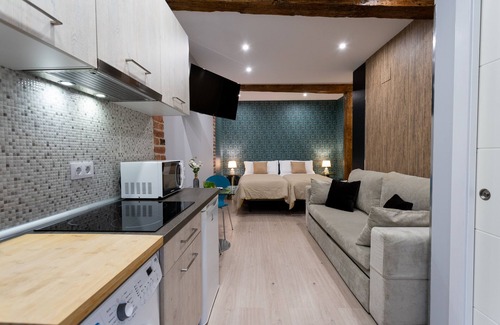 Santander Apartment | Top-Rated SF Avenue Santander: Spa & Family-Friendly Stay