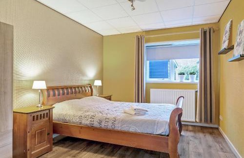 Bakkeveen Apartment | Cozy 6-Person Apartment with Family-Friendly Amenities