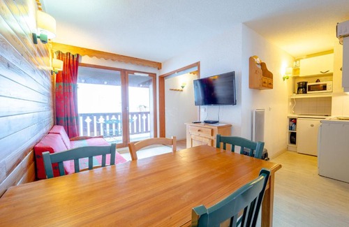 Saint-Francois-Longchamp Apartment | Cozy Sfl 1 Apartment: Pet-Friendly with Pool Access