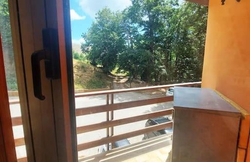 Terminillo Apartment | Cozy Sguardo nel bosco Apartment - Family & Pet Friendly