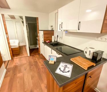 Seca Apartment | Experience SH Porto 1 Floating House at Marina Portorož
