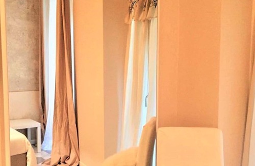 Iseo Apartment | SH Suites: Elegante Dependance in Centro Storico