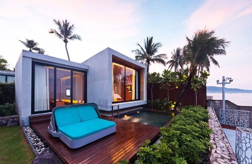 Khuekkhak Apartment | Beachfront Suite with Private Pool for Your Next Escape