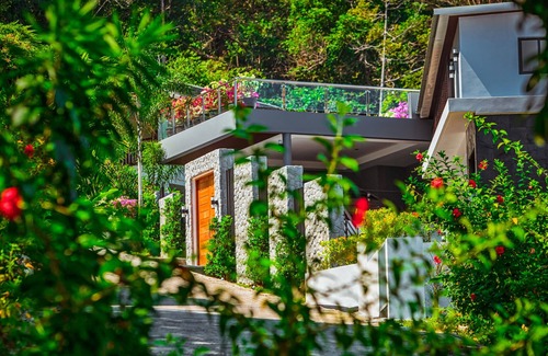 Cherngtalay Villa | Luxury SHA Extra Plus Grand Villa with Ocean View & Pool