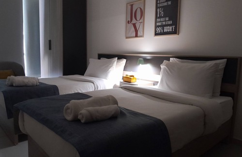 Sodeco Hotel | Guest Rated Shade Suites and Studios: Family-Friendly Getaway