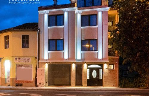 Plovdiv Old Town Apartment | Shahbazian House: Guest Rated 10/10 & Family-Friendly Stay