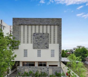 Tonk Road Hotel | Comfortable Stay at Shahpura Residency with Breakfast Included
