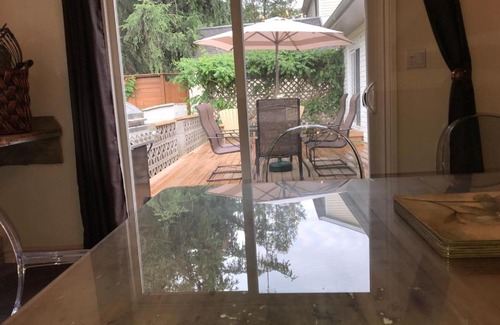 Historic Old Town House | Remarkable Shakespeare Cottage with Kitchen - Rated 10/10