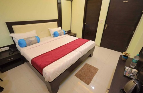 Taj Ganj Bed & Breakfast | Shakti villa home stay
