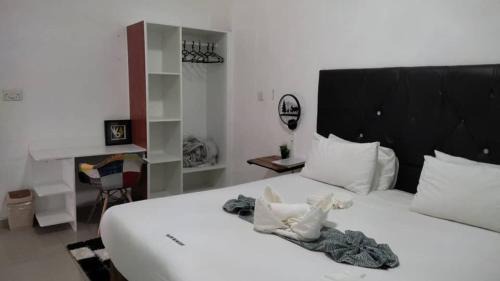 Kasane House | Cozy Shalakwe Hills-Inn B&B: Family-Friendly in Kasane
