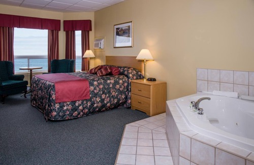 Cow Head Hotel | Explore Shallow Bay Motel & Cabins with Family-Friendly Amenities