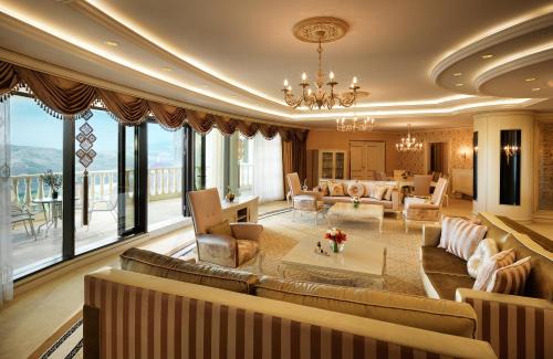 Sharadil Hotel | Indulge at Shamakhi Palace Sharadil - 5-Star Oceanfront Escape