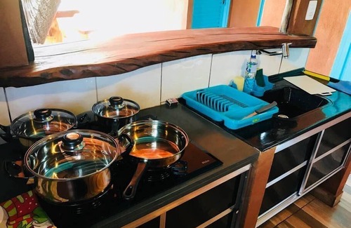 Pirenopolis Cabin | Shambala Piri: Pet-Friendly Oasis with Ocean Views & Spa