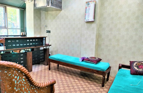 Nizamuddin Hotel | Budget-Friendly Shamim Residency Near Nizamuddin Dargah