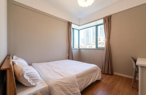 Pudong Apartment | Cozy Shanghai Hills & XING 44 Homestay - Family Friendly Stay