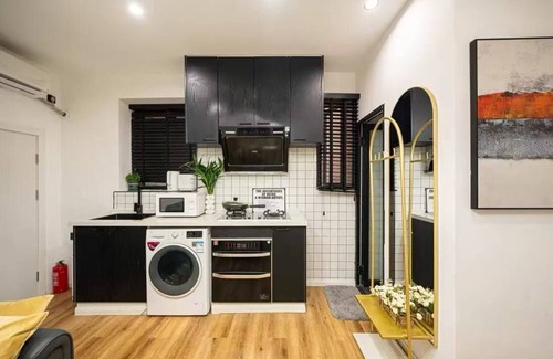 Xuhui House | Shanghai Hills&Well-time Homestay Fuxing