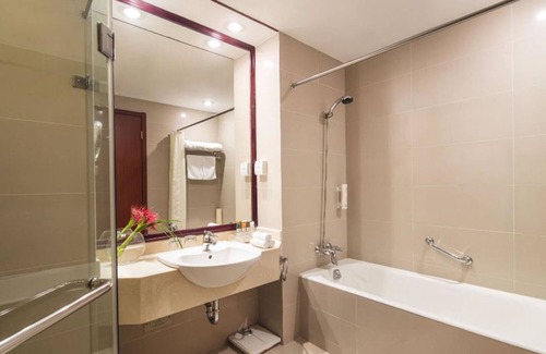 Yangpu Hotel | Inviting Shanghai Paradise Hotel with Family-Friendly Perks
