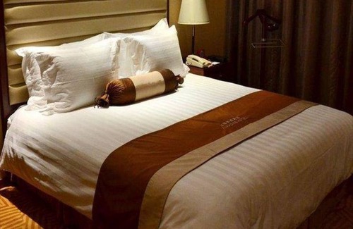 Yangpu Hotel | Inviting Shanghai Paradise Hotel with Family-Friendly Perks