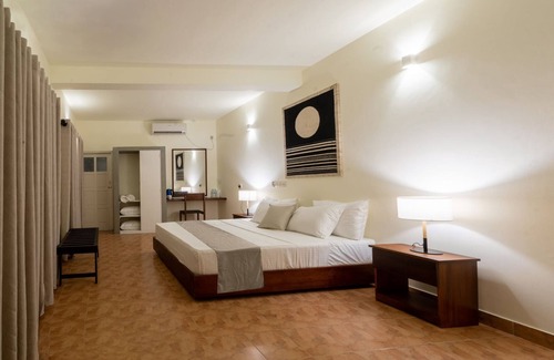 Ambalangoda Hotel | Discover Shangrela Beach Resort by ARK: Family-Friendly Oasis