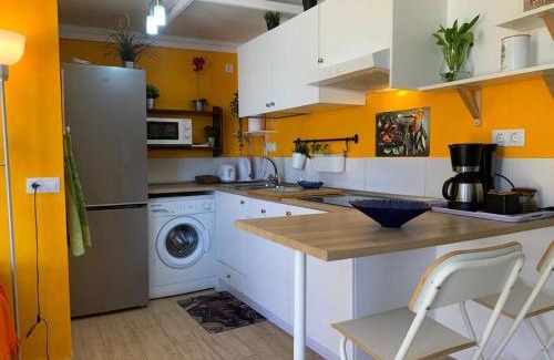 Caleta de Fuste Apartment | Oceanfront Shangri-lá 2: Guest Rated 9.6/10 & Pet Friendly