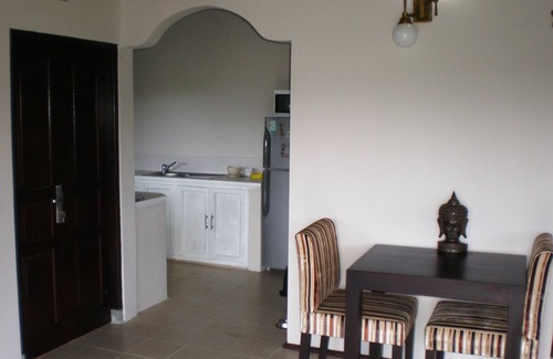 Baturiti Villa | Discover Shangrilah Villas: Family-Friendly with Pool Access