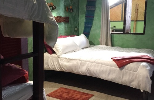 Wachira Phayaban Hotel | Budget-Friendly Shanti Lodge Bangkok with Spa & Dining