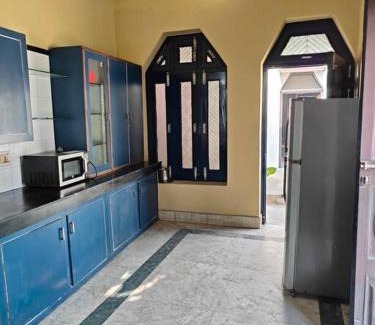 Faizabad Apartment | Discover Comfort at Shantiniketan in Ayodhya - 4 Star Stay