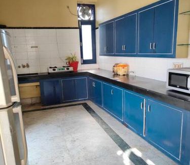 Faizabad Apartment | Discover Comfort at Shantiniketan in Ayodhya - 4 Star Stay
