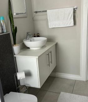 Port Owen Apartment | Budget-Friendly Escape at Shanty's Rest Awaits You