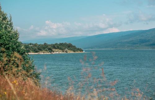 Ambrolauri Villa | High-Quality Family Retreat at Shaori Lake Cottages