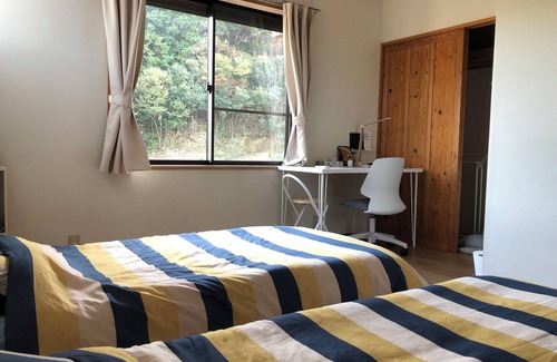 Takeo Bed & Breakfast | Experience Creativity and Comfort at Share Creative&Bed