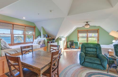 Surry Apartment | Shared Dock and Fire Pit Peaceful Surry Studio!