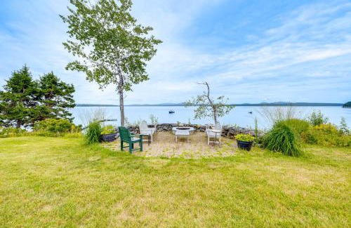 Surry Apartment | Shared Dock and Fire Pit Peaceful Surry Studio!