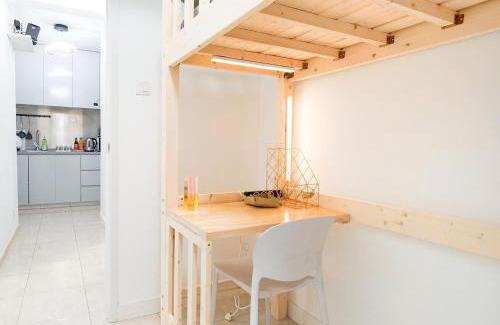 Wan Chai House | Budget-Friendly Shared Dormitory on Wan Chai Road 187