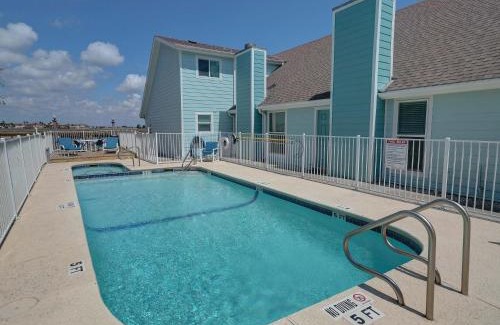 Corpus Christi House | Shared Pool Fishing Dock Walk to the Beach