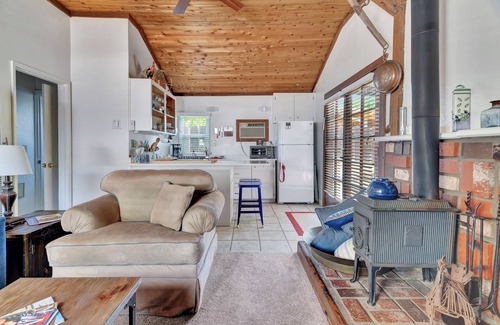 San Luis Obispo House | Experience Shari's Place: Unique Oceanfront Cottage Getaway