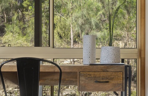 Leets Vale House | Unforgettable Sharpe's Ridge Retreat with Family-Friendly Amenities