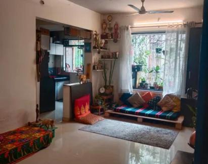 Sikandra House | Affordable Shastripuram Flat: Pet & Child Friendly Stay
