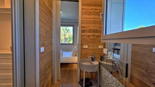 Fontane Bianche Apartment | Shati Luxury - Private Heated Pool, Sea view Near beach