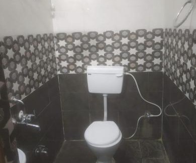 Danapur House | Cozy Shaurya Villa Guest House - Pet and Child Friendly Stay