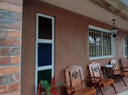 Capas Apartment | Family-Friendly Getaway at Shawn's Transient House