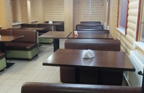Lakhdenpohya Hotel | Welcoming Shchuchie ozero Hotel with Hot Tub & Breakfast
