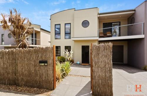 Cowes House | Family-Friendly Shearwater Home Steps from the Beach